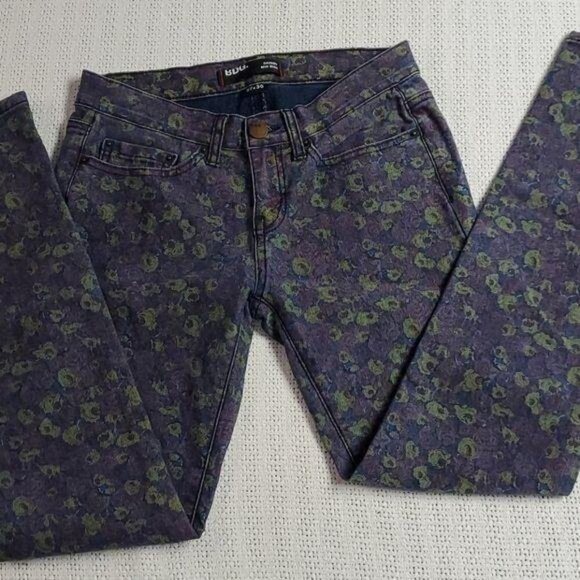 BDG Skinny Mid Rise Sz. 27 x 30 Colorful Floral Blue Jeans with Pockets - Picture 4 of 7